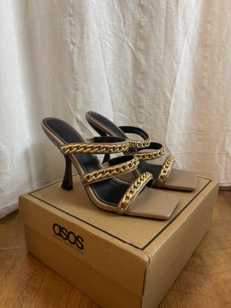 נעלי עקב אסוס Asos – אסוס יד שנייה בנמיז - Nemyz