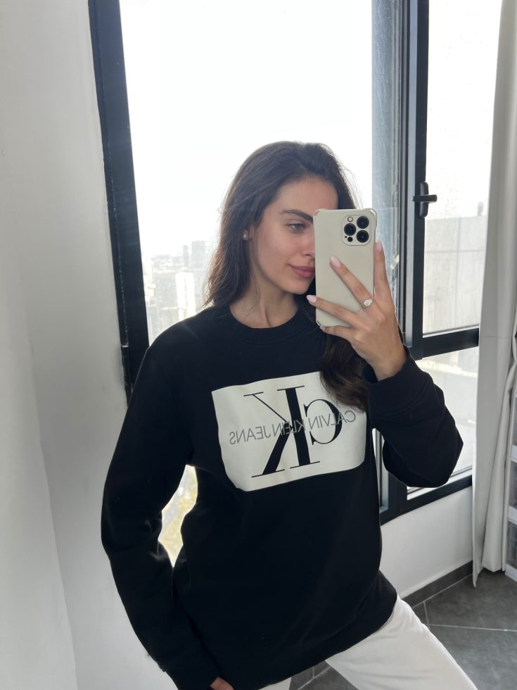 פוטר של Calvin Klein Calvin Klein – קלווין קליין יד שנייה בנמיז - Nemyz