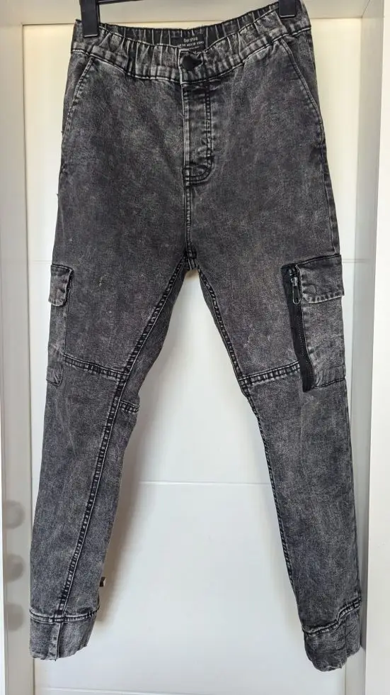 מכנס שחור מברשקה Bershka – ברשקה יד שנייה בנמיז - Nemyz