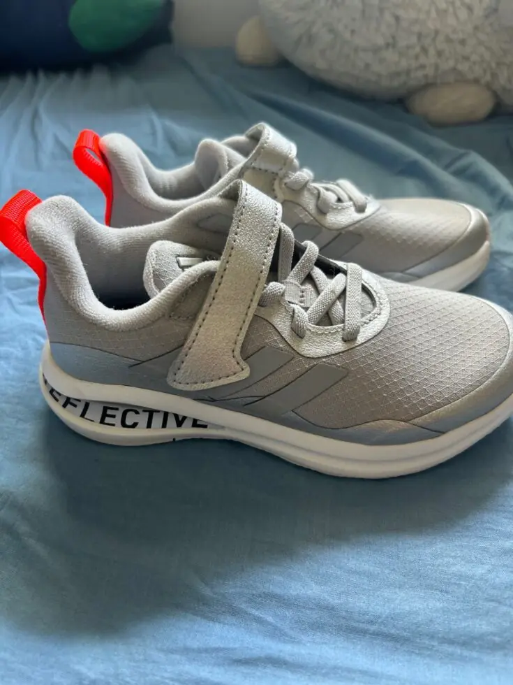 נעליי ילדים אדידס Adidas – אדידס יד שנייה בנמיז - Nemyz