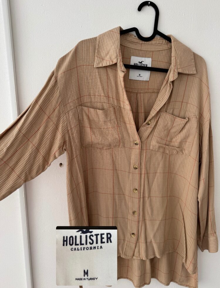 מכופתרת של הוליסטר Hollister - הוליסטר יד שנייה בנמיז - Nemyz