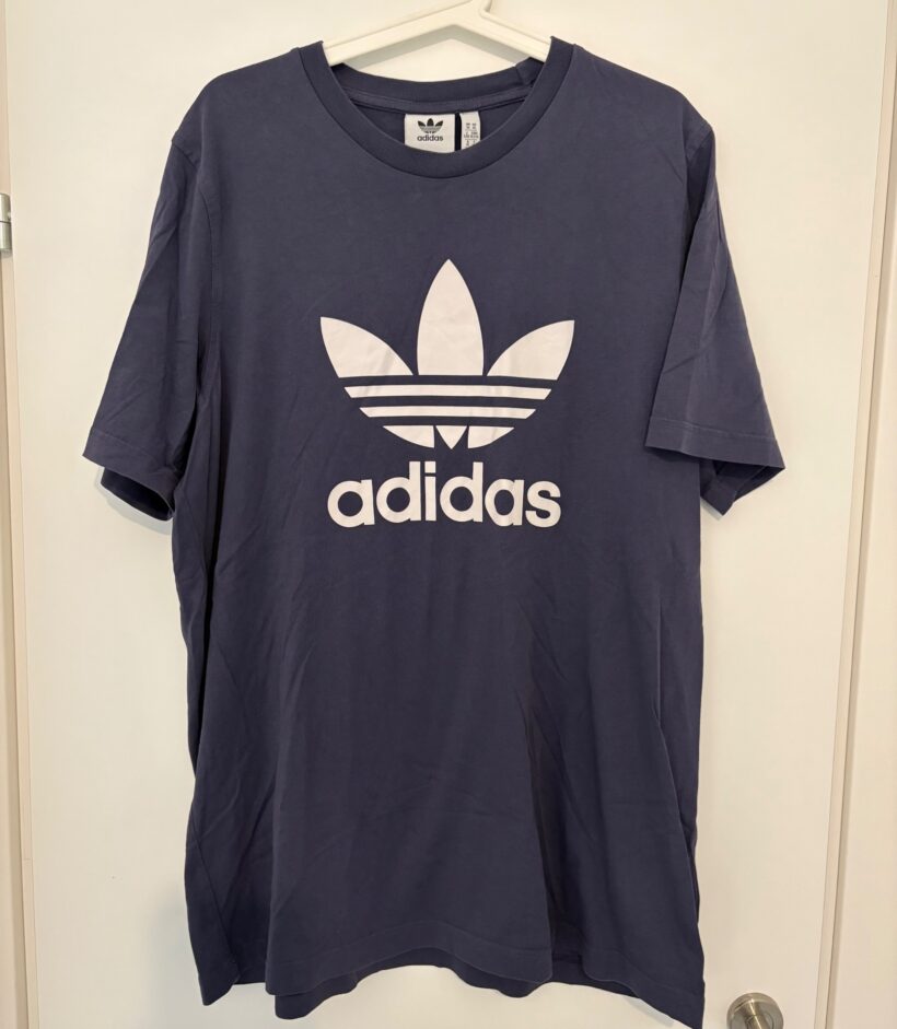 חולצה של אדידס Adidas – אדידס יד שנייה בנמיז - Nemyz