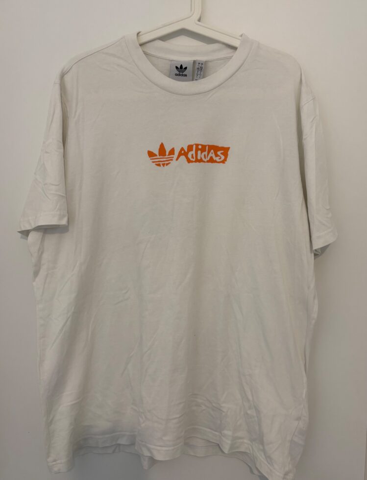 חולצה של אדידס Adidas – אדידס יד שנייה בנמיז - Nemyz