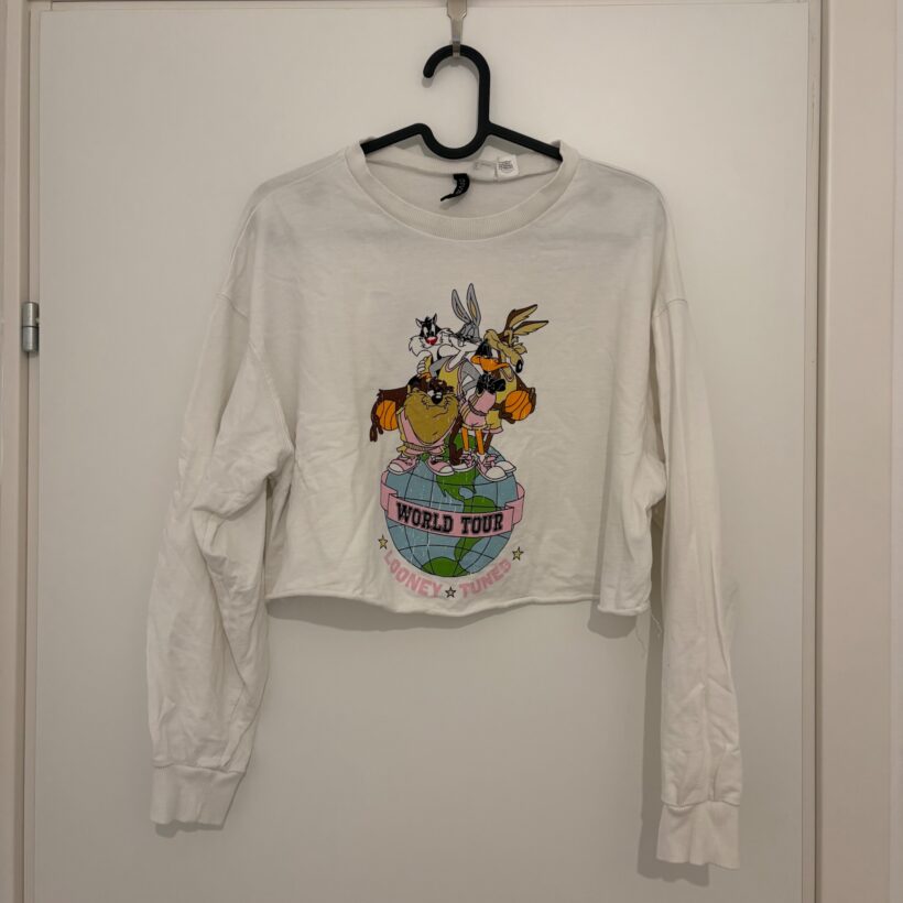 טי-שרט של לוני טונס H&M - אייץ' אנד אם יד שנייה בנמיז - Nemyz