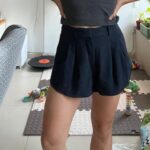 שורטס מחוייט נייבי אריטציה-Aritzia יד שנייה בנמיז - Nemyz