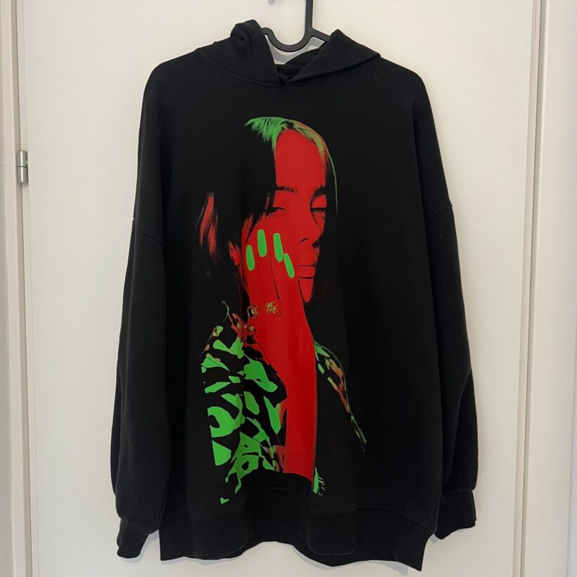 פוטר של בילי אייליש H&M - אייץ' אנד אם יד שנייה בנמיז - Nemyz