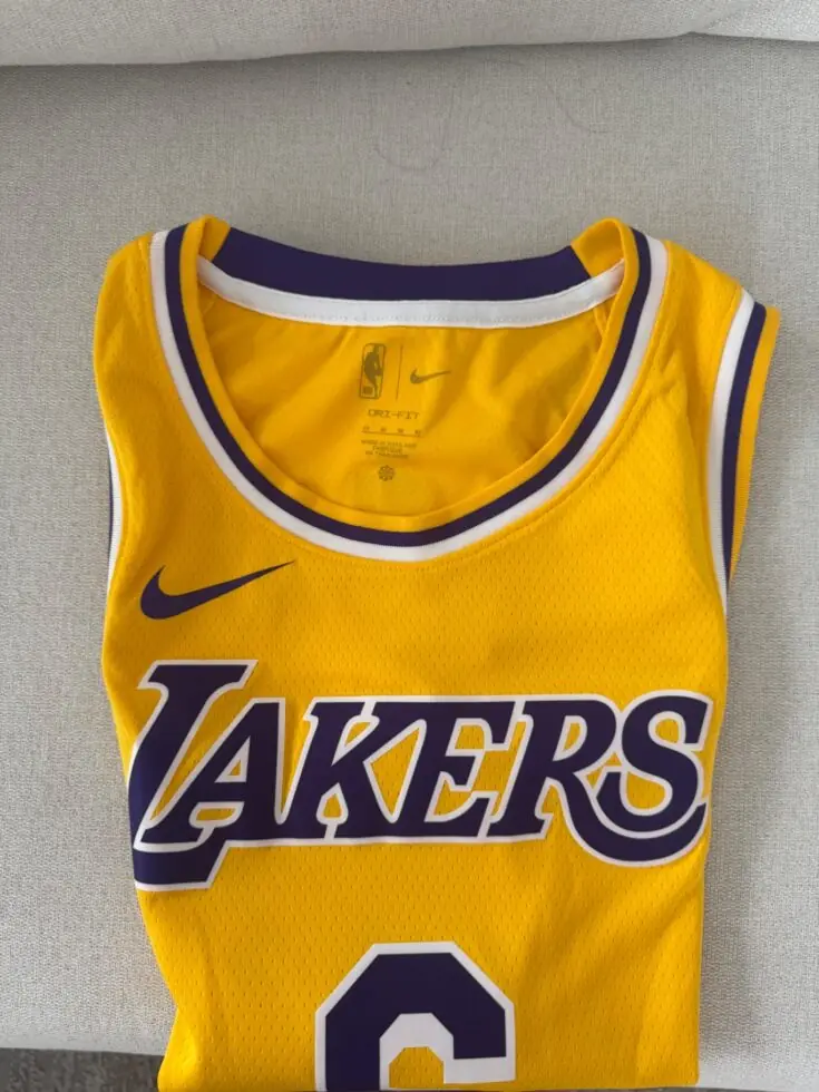 גופיית nba נייקי Nike - נייקי יד שנייה בנמיז - Nemyz