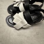 סנדליים tods Tod's-טודס יד שנייה בנמיז - Nemyz