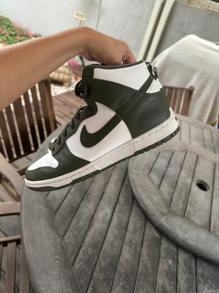 סניקרס Nike ירוק Nike - נייקי יד שנייה בנמיז - Nemyz