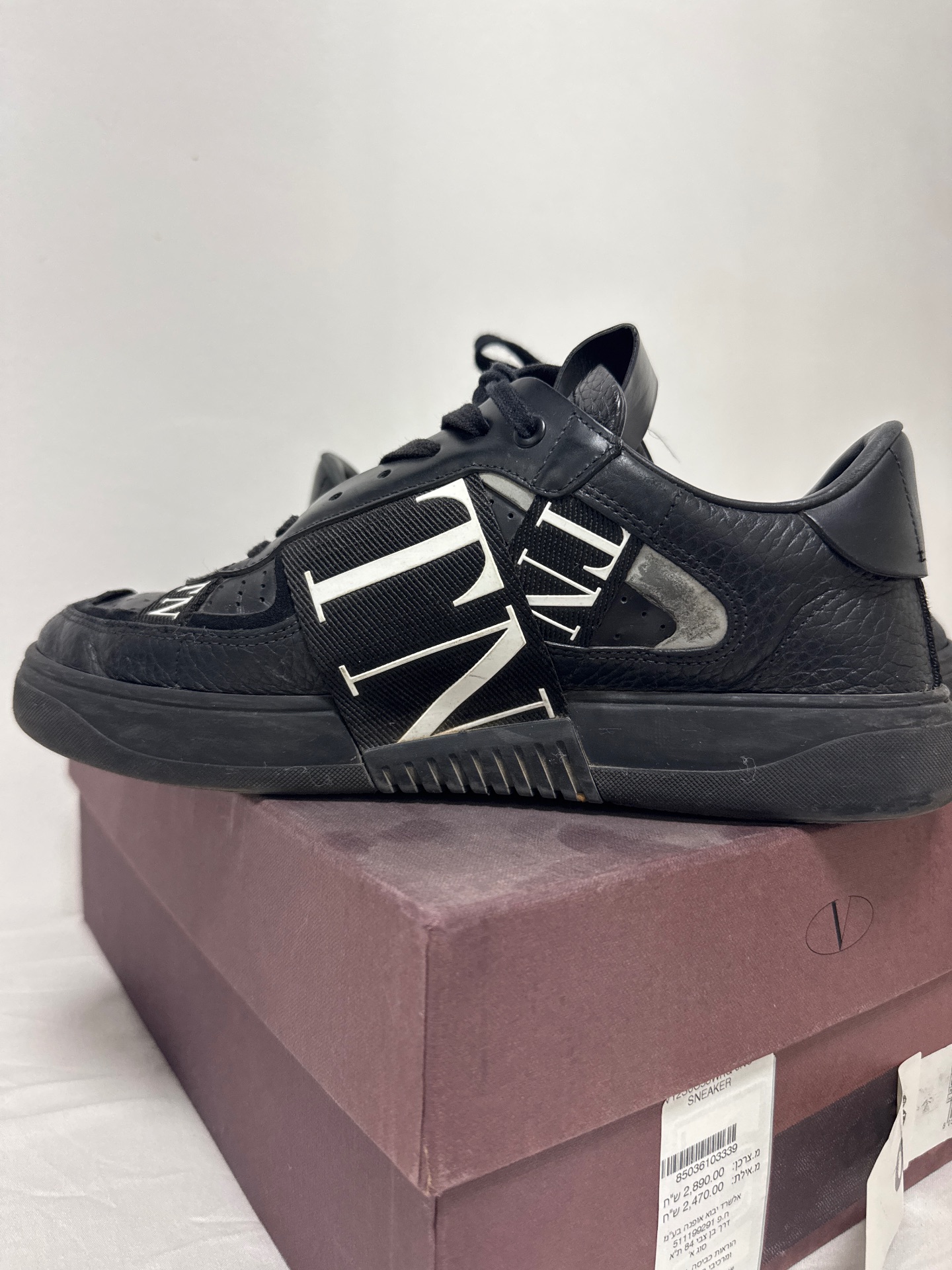 נעלי ולנטינו גברים Valentino – ולנטינו​ יד שנייה בנמיז - Nemyz