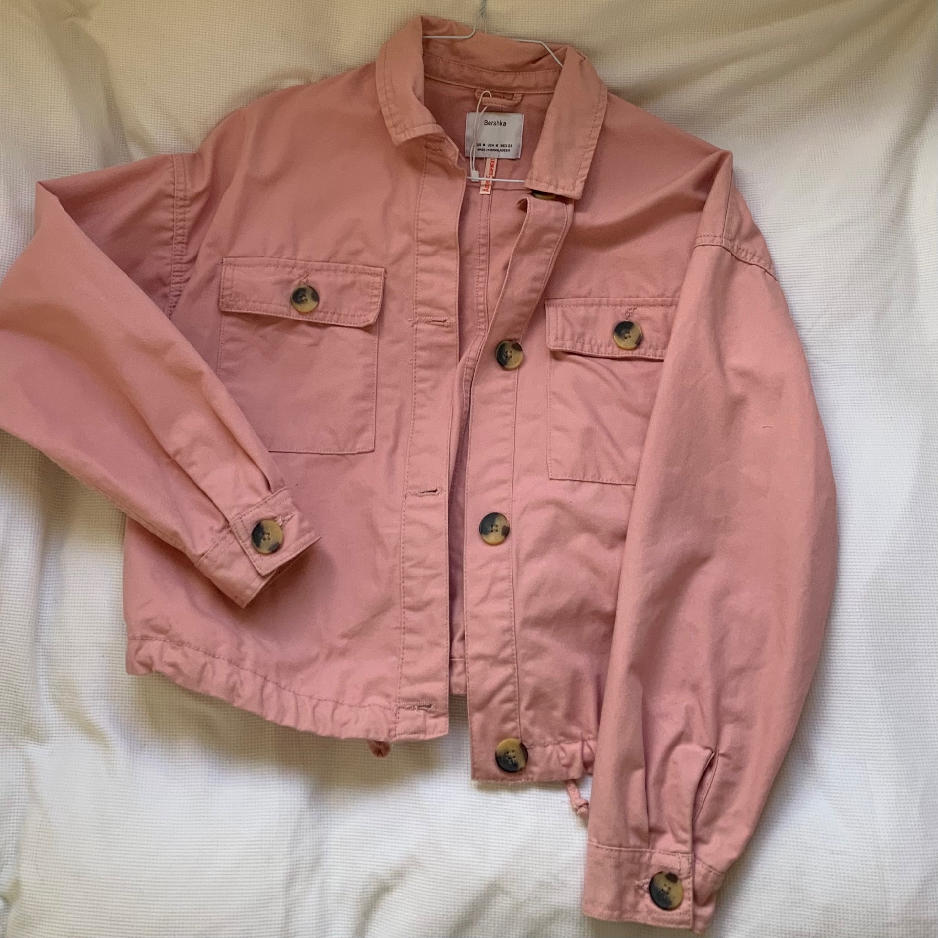 ג׳קט ברשקה Bershka – ברשקה יד שנייה בנמיז - Nemyz
