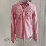 מכופתרת פסים Abercrombie & Fitch – אברקרומבי אנד פיץ' יד שנייה בנמיז - Nemyz