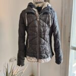 מעיל quilted Betsey Johnson – בטסי ג'ונסון יד שנייה בנמיז - Nemyz