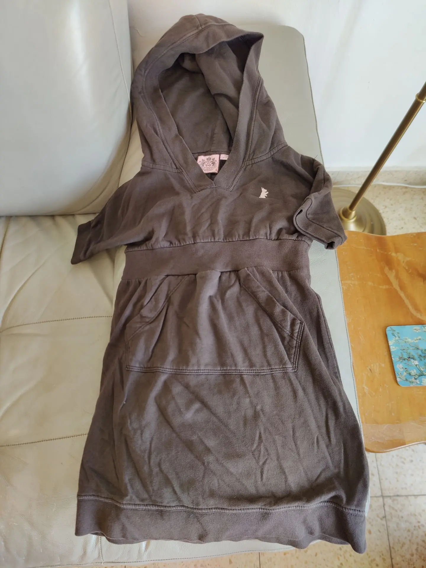 שמלת סוודר פליז Juicy Couture - ג'וסי קוטור יד שנייה בנמיז - Nemyz