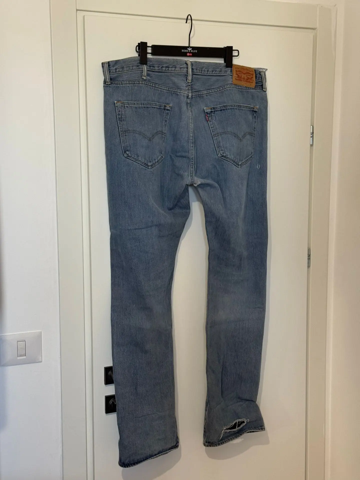 ג׳ינס ליוויס קלאסי Levi's - ליווייס יד שנייה בנמיז - Nemyz