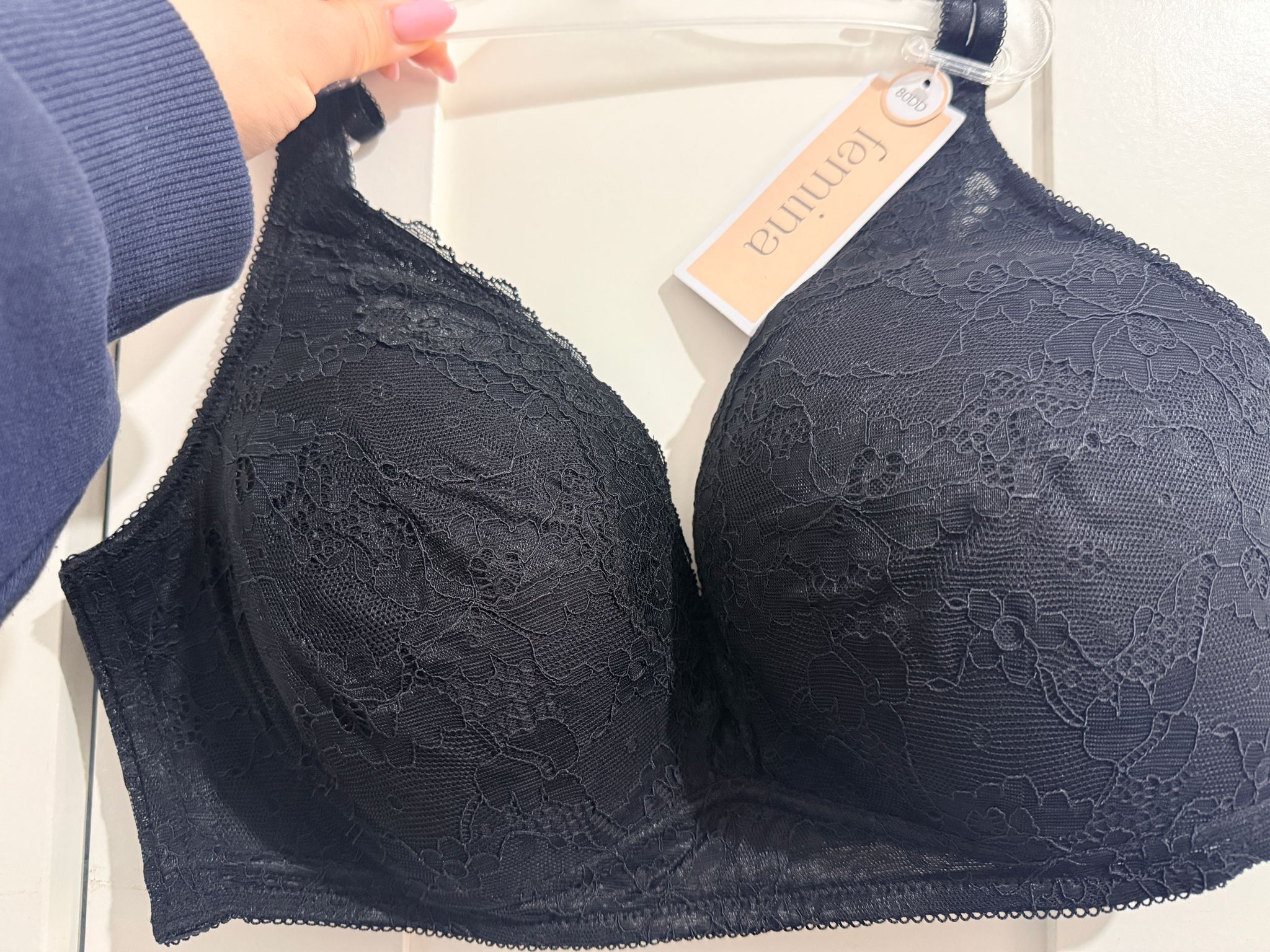 חזייה במידה 80DD חדש Femina-פמינה יד שנייה בנמיז - Nemyz