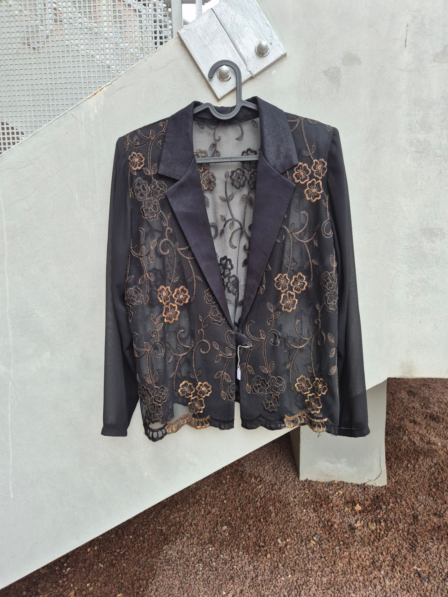 חולצה אלגנטית אחר יד שנייה בנמיז - Nemyz