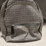 תיק גב Guess Guess - גס יד שנייה בנמיז - Nemyz
