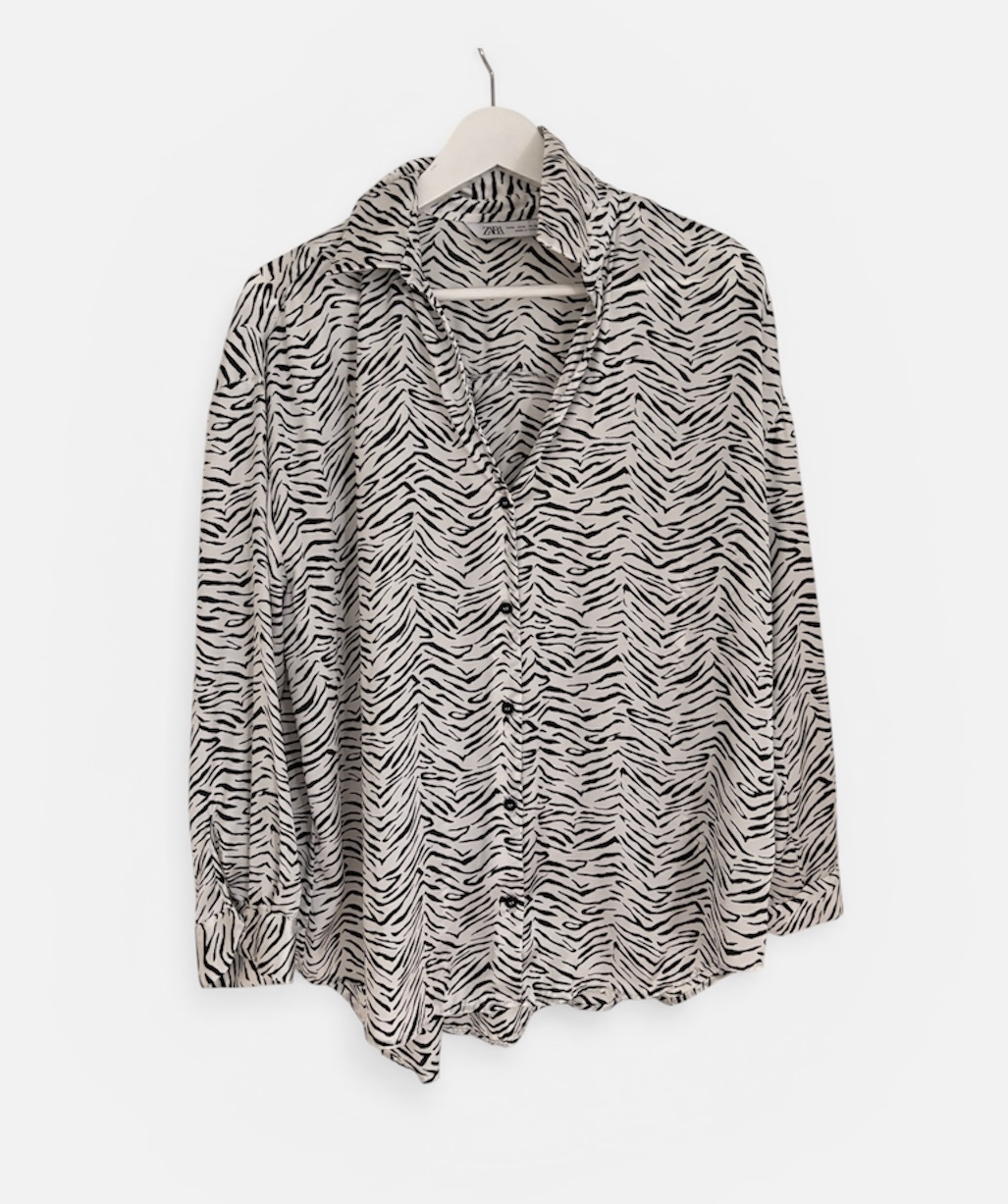 חולצה מכופתרת זברה Zara - זארה יד שנייה בנמיז - Nemyz