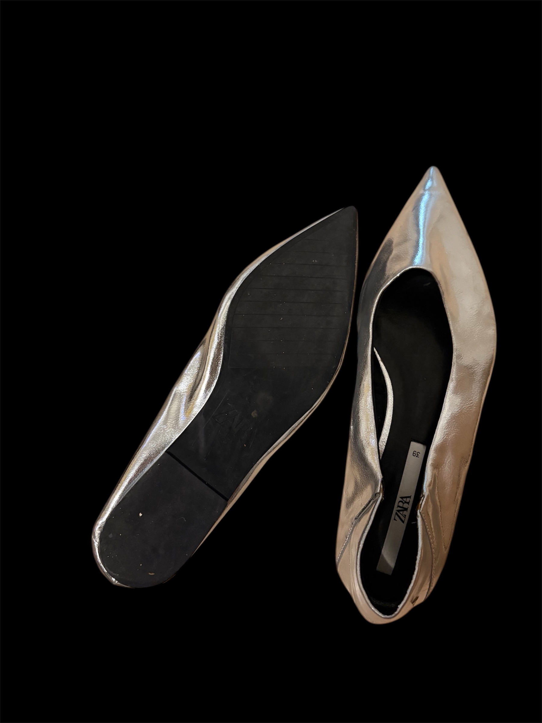 נעלי סירה כסופות Zara - זארה יד שנייה בנמיז - Nemyz