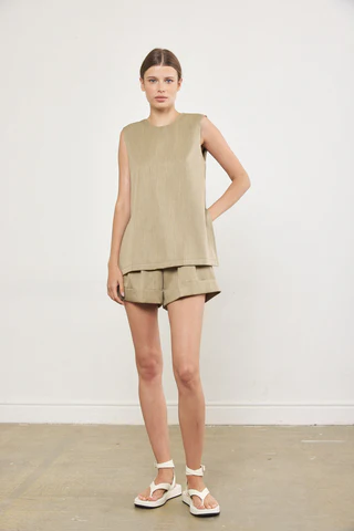 וסט עם פסים דקים De Rococo - דה רוקוקו יד שנייה בנמיז - Nemyz