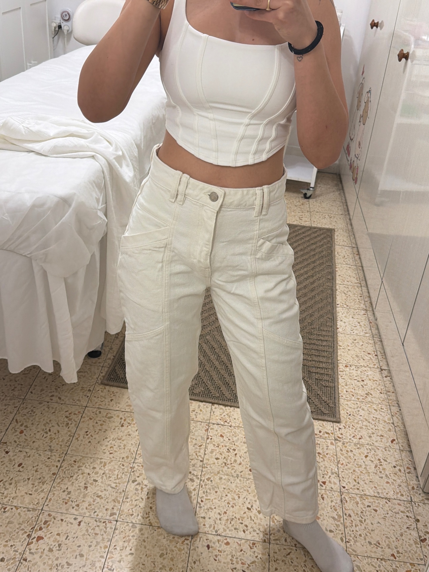 ג׳ינס לבן מושלם Pull & Bear - פול אנד בר יד שנייה בנמיז - Nemyz