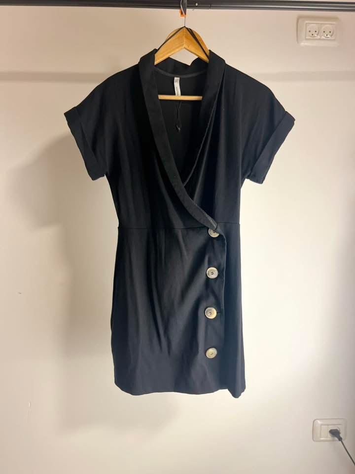 שמלה מחויטת מנגו Mango - מנגו יד שנייה בנמיז - Nemyz