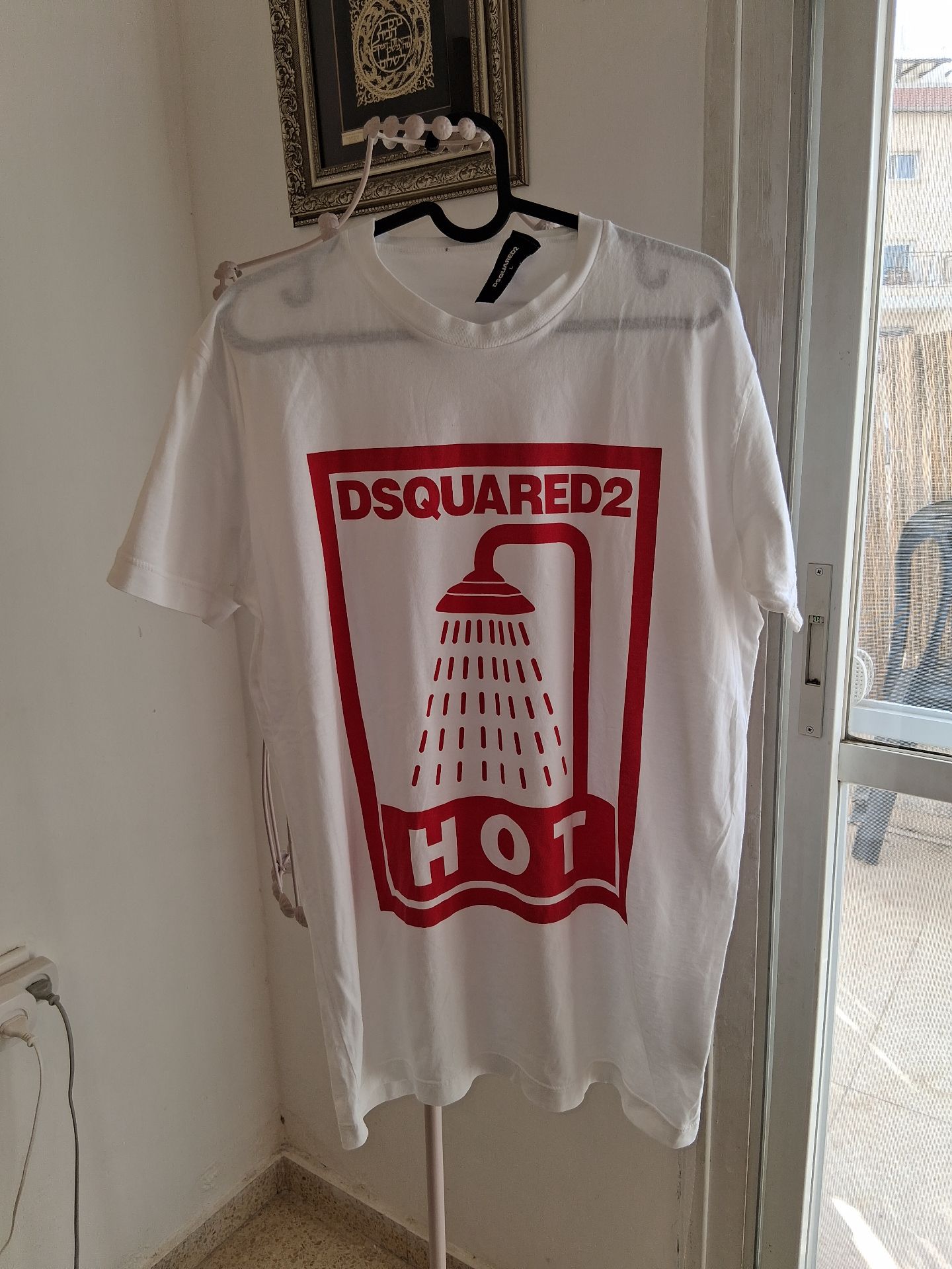 טישרט Dsquared אחר יד שנייה בנמיז - Nemyz