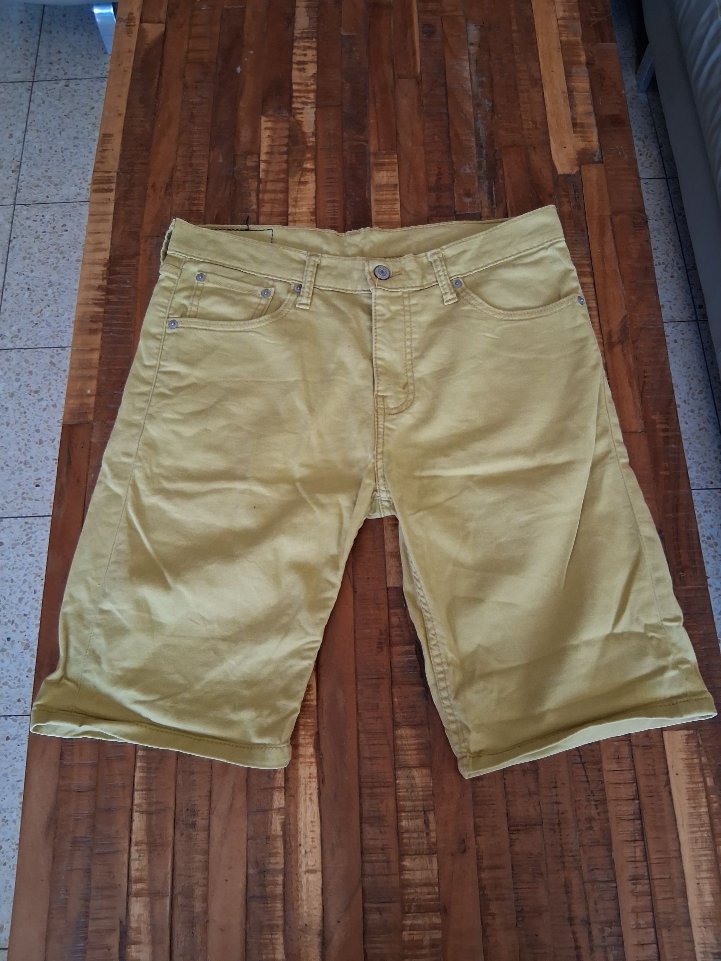ליווייס שורט גברים Levi's - ליווייס יד שנייה בנמיז - Nemyz