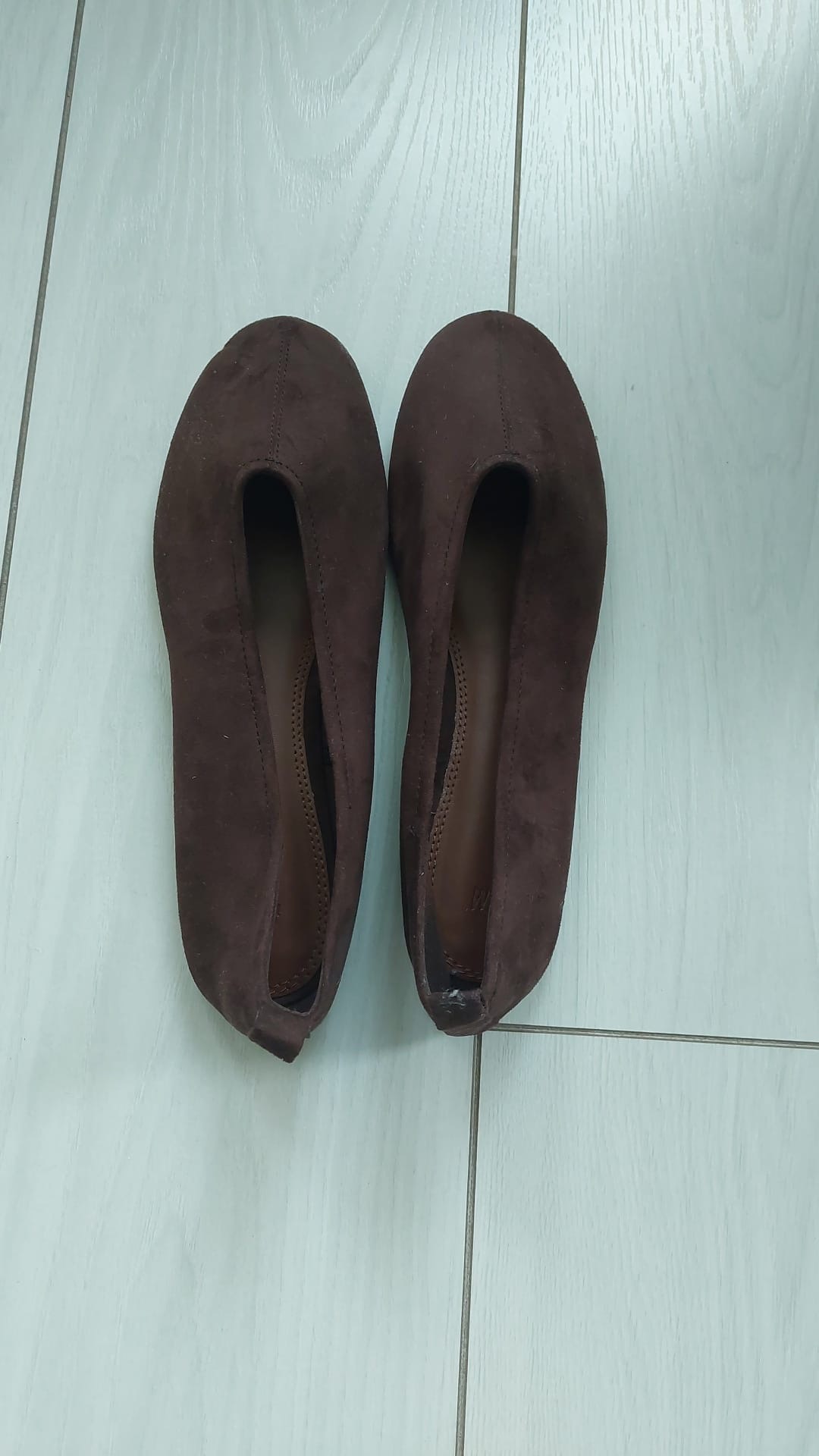 נעלי בובה חומות H&M - אייץ' אנד אם יד שנייה בנמיז - Nemyz