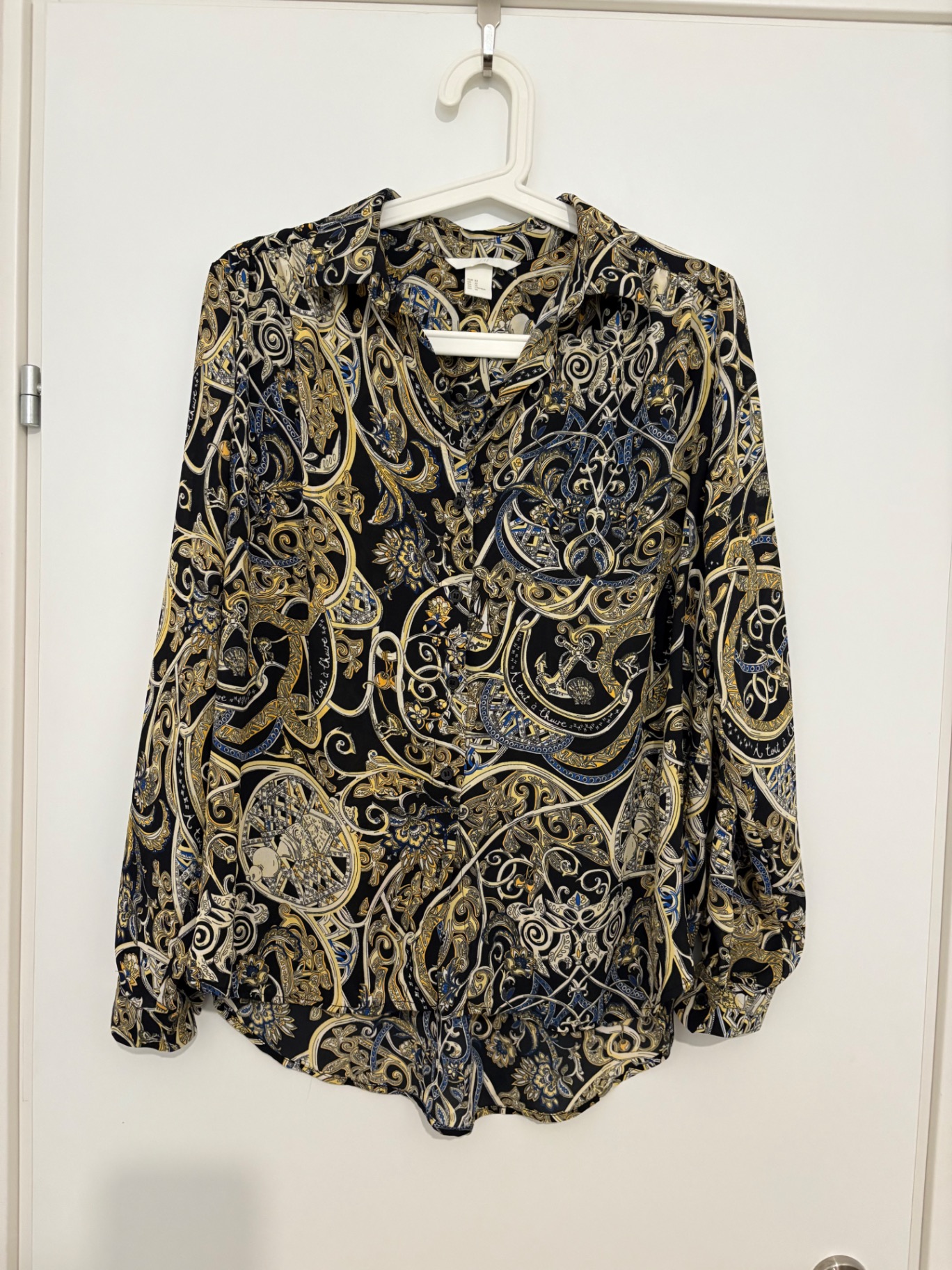 חולצה מכופתרת מh&m H&M - אייץ' אנד אם יד שנייה בנמיז - Nemyz