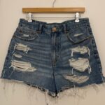 ג׳ינס קצר אמריקן American Eagle – אמריקן איגל יד שנייה בנמיז - Nemyz