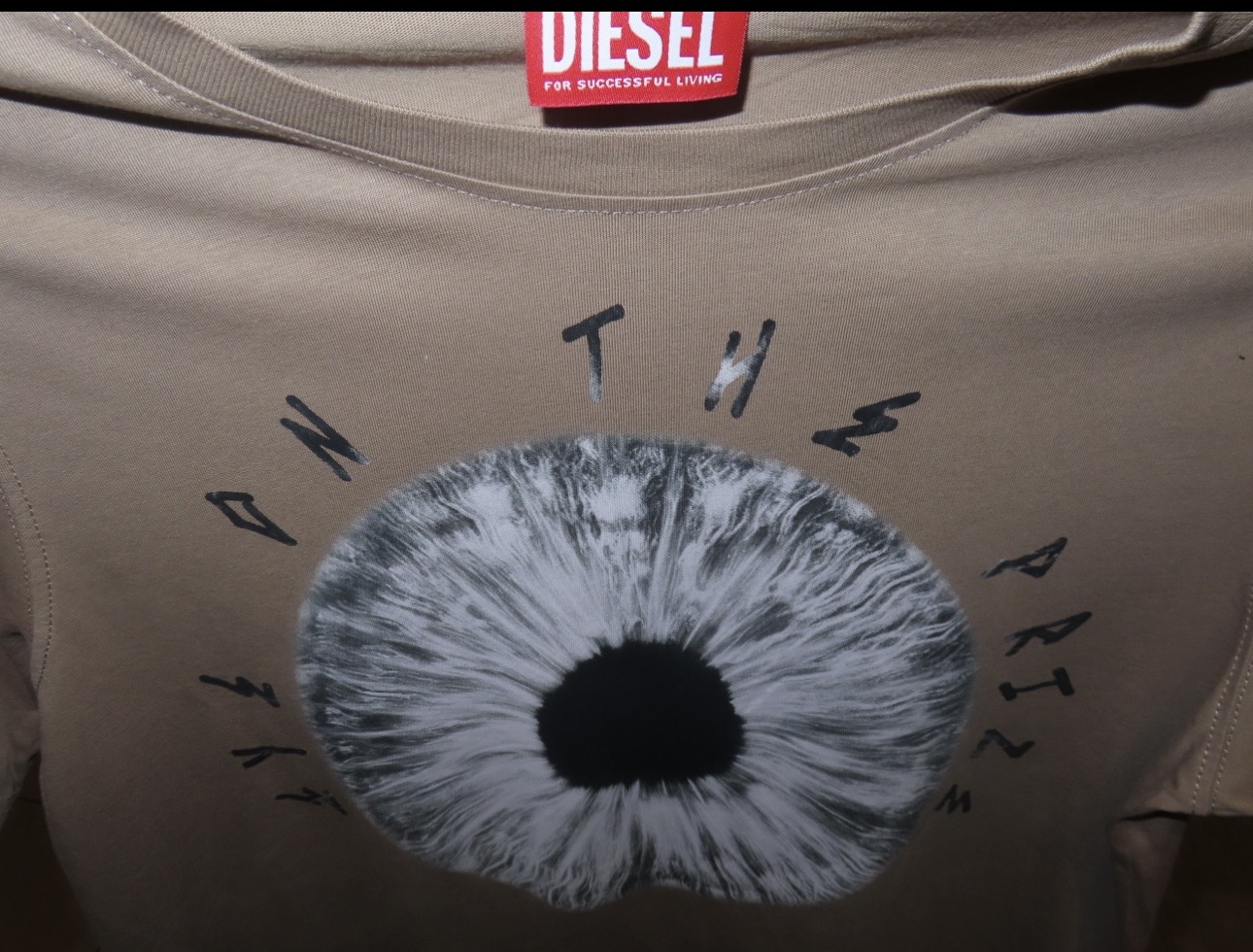 טישרט דיזל זהב Diesel - דיזל יד שנייה בנמיז - Nemyz