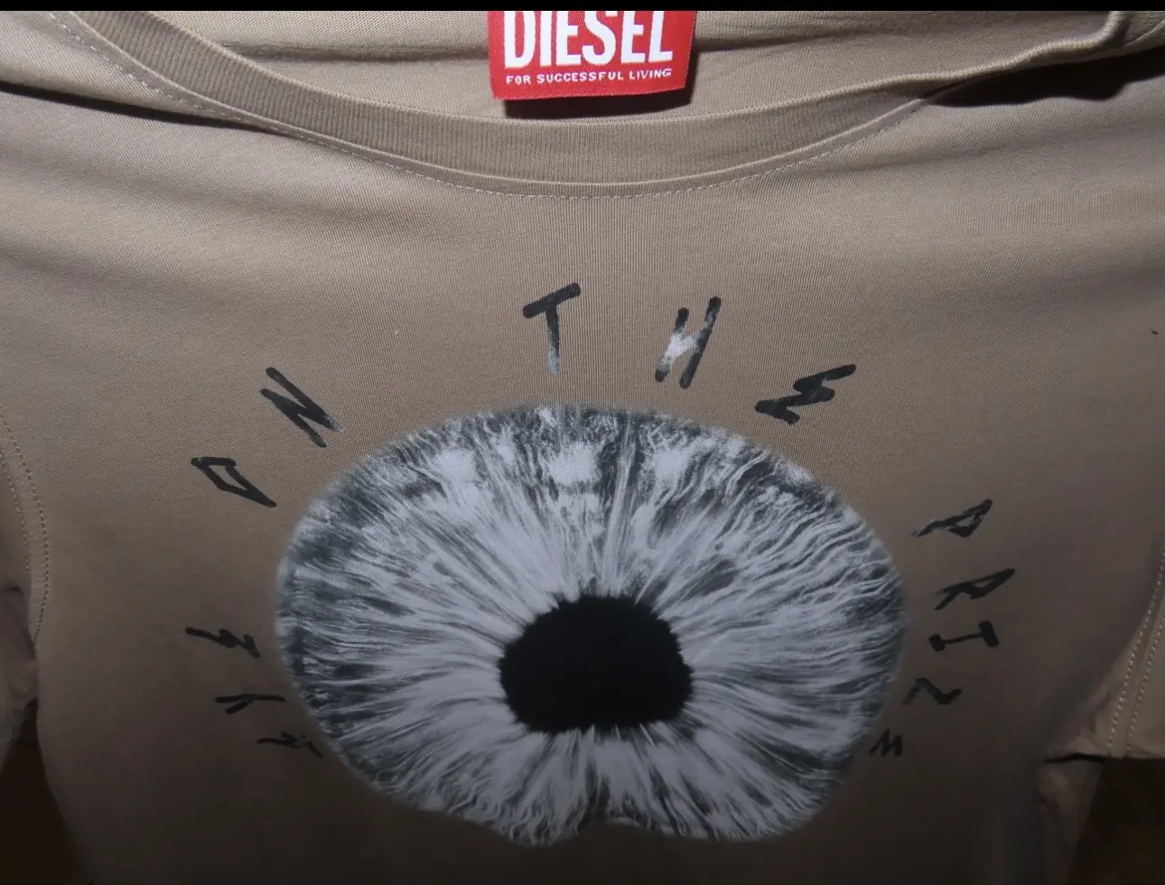 טישרט דיזל זהב Diesel - דיזל יד שנייה בנמיז - Nemyz