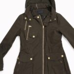 מעיל BCBG ירוק BCBG Maxazria – BCBG מקס עזריה יד שנייה בנמיז - Nemyz