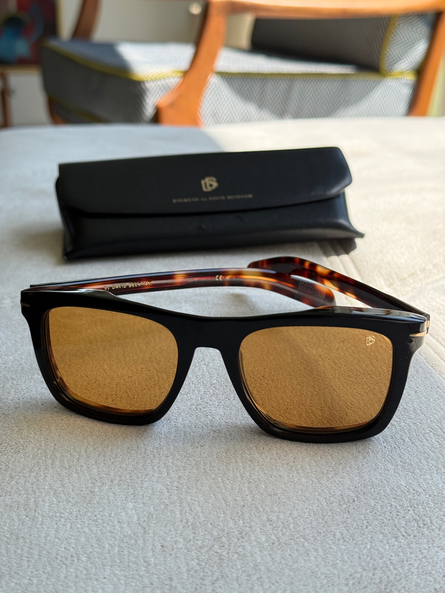 משקפי שמש עדשה צהובה דיויד בקהאם - David Beckham יד שנייה בנמיז - Nemyz