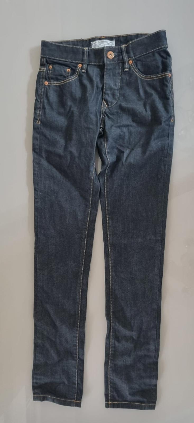 ג׳ינס סקיני Bershka – ברשקה יד שנייה בנמיז - Nemyz