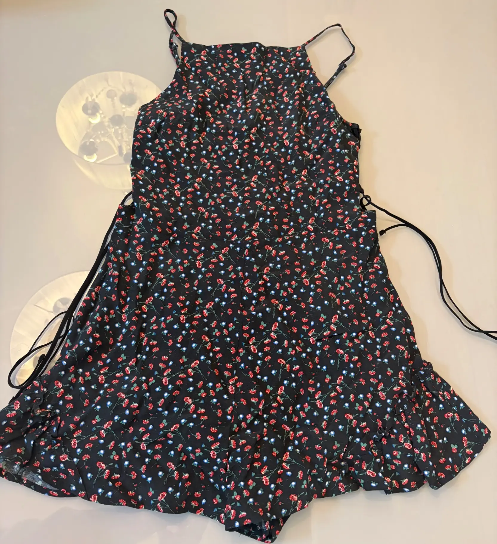 אוברול פרחוני מלמלה Topshop-טופ שופ יד שנייה בנמיז - Nemyz