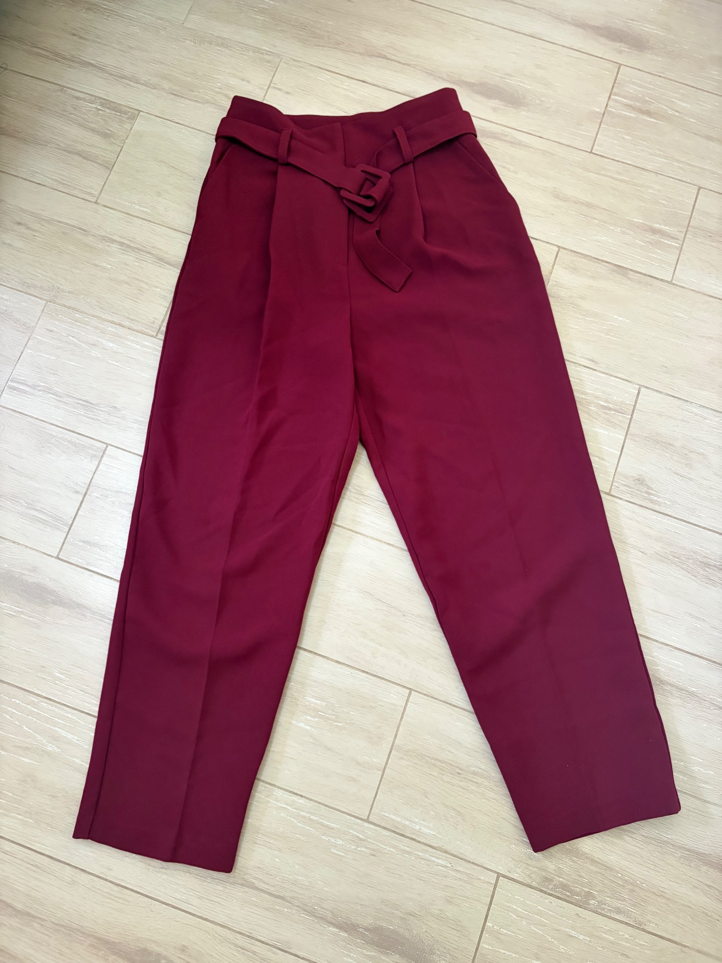 מכנסיים מחויט בורדו Topshop-טופ שופ יד שנייה בנמיז - Nemyz