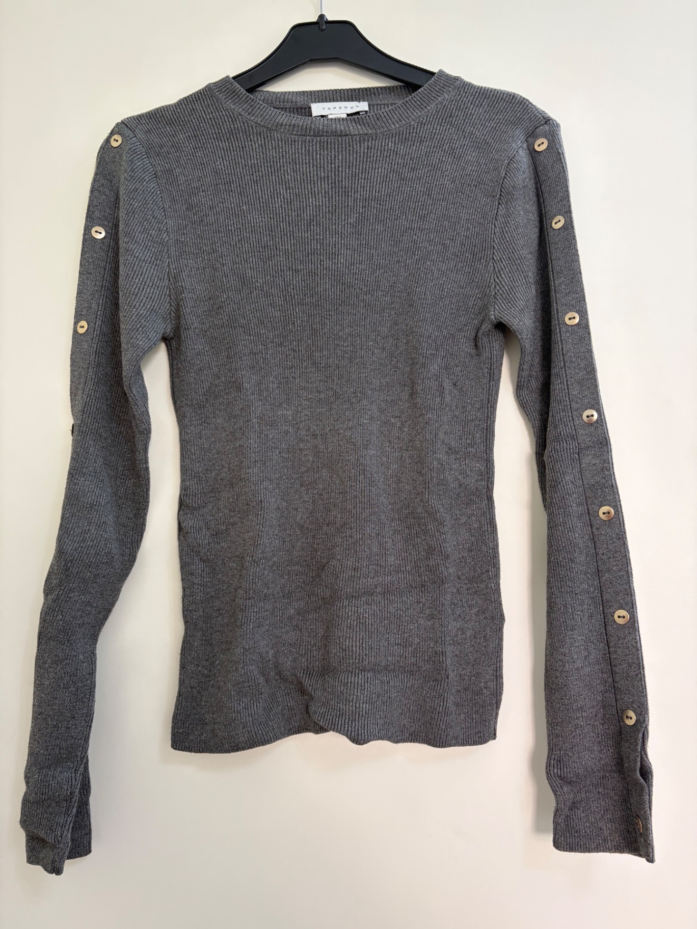 סריג אפור עם כפתורים Topshop-טופ שופ יד שנייה בנמיז - Nemyz