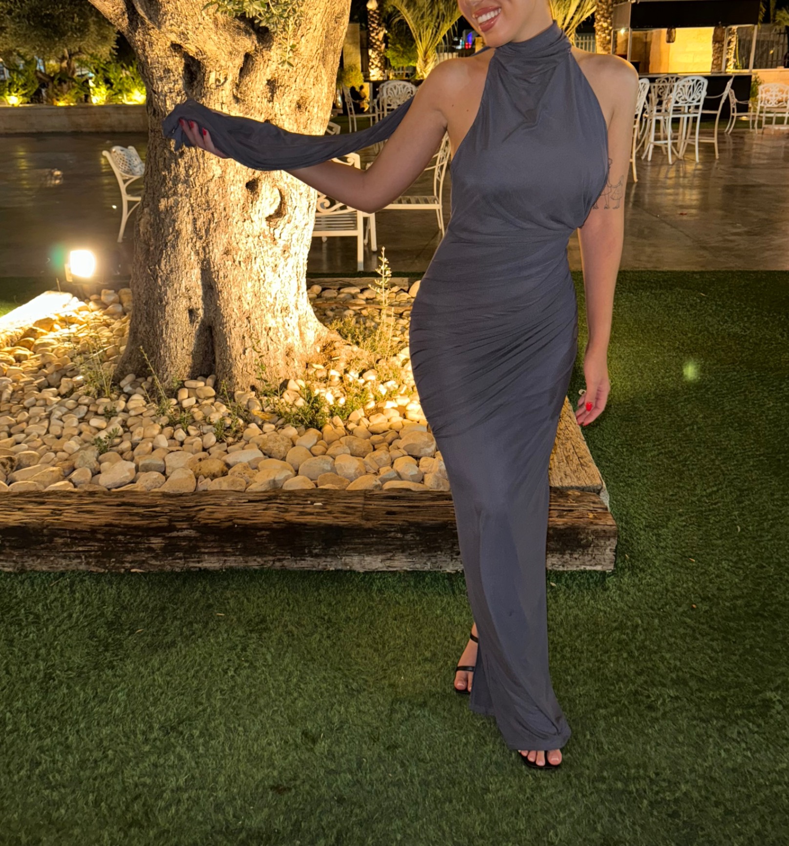 שמלת מקסי אפורה Asos – אסוס יד שנייה בנמיז - Nemyz