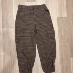 מכנס חום בלון משבצות Urban Outfitters יד שנייה בנמיז - Nemyz