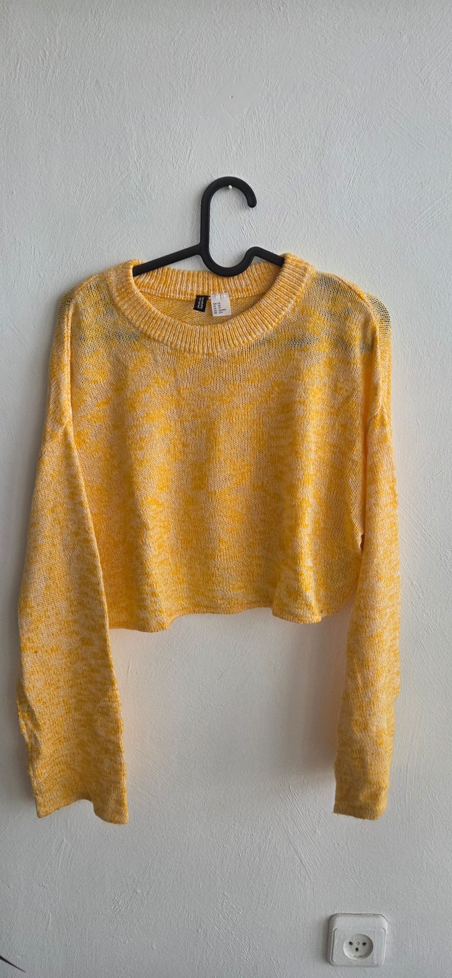 סריג קרופ צהוב H&M - אייץ' אנד אם יד שנייה בנמיז - Nemyz