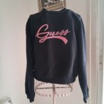 סווטשרט cozy לוגו Guess - גס יד שנייה בנמיז - Nemyz