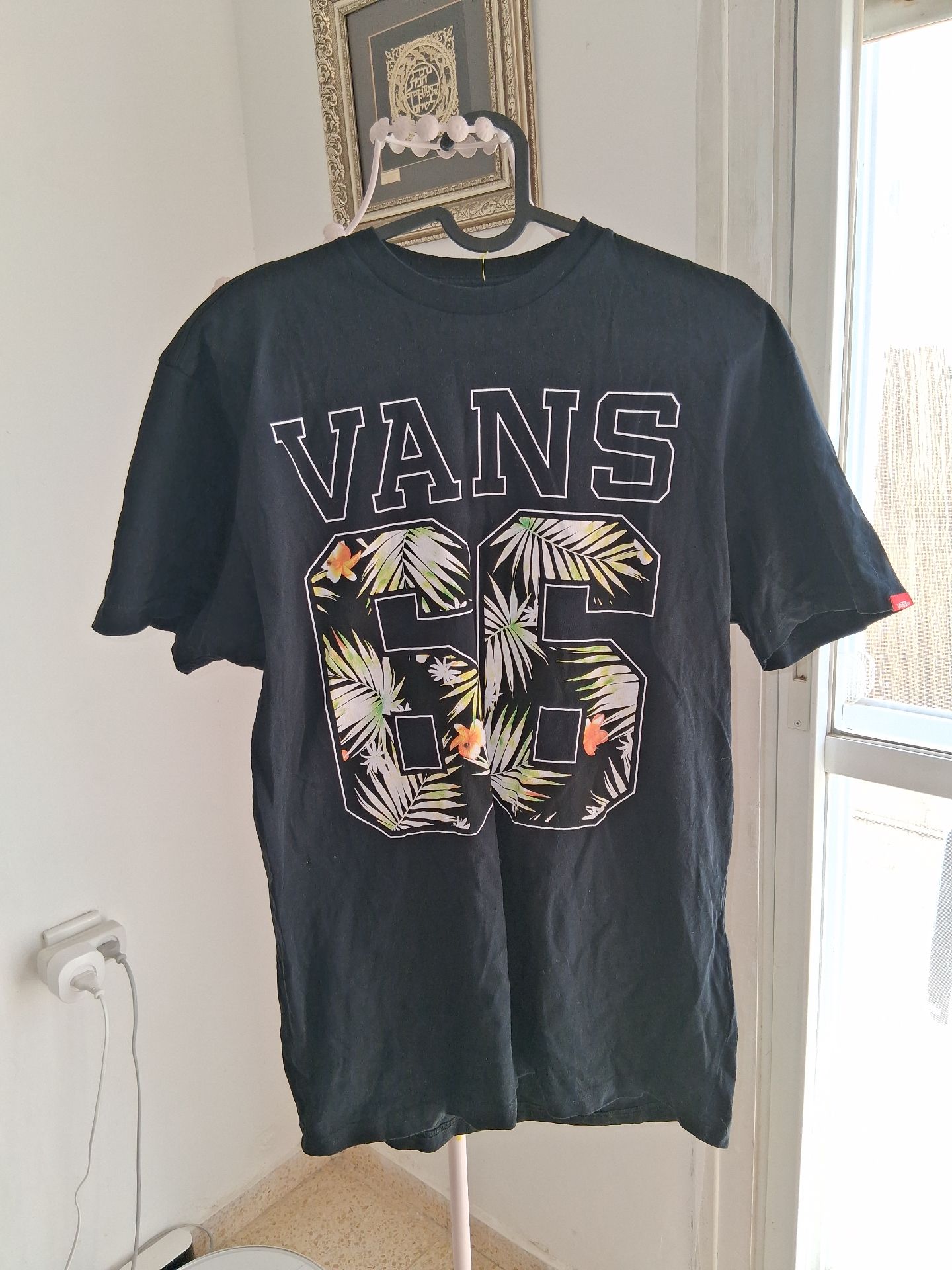 טישרט גרפי גברים Vans - ואנס יד שנייה בנמיז - Nemyz