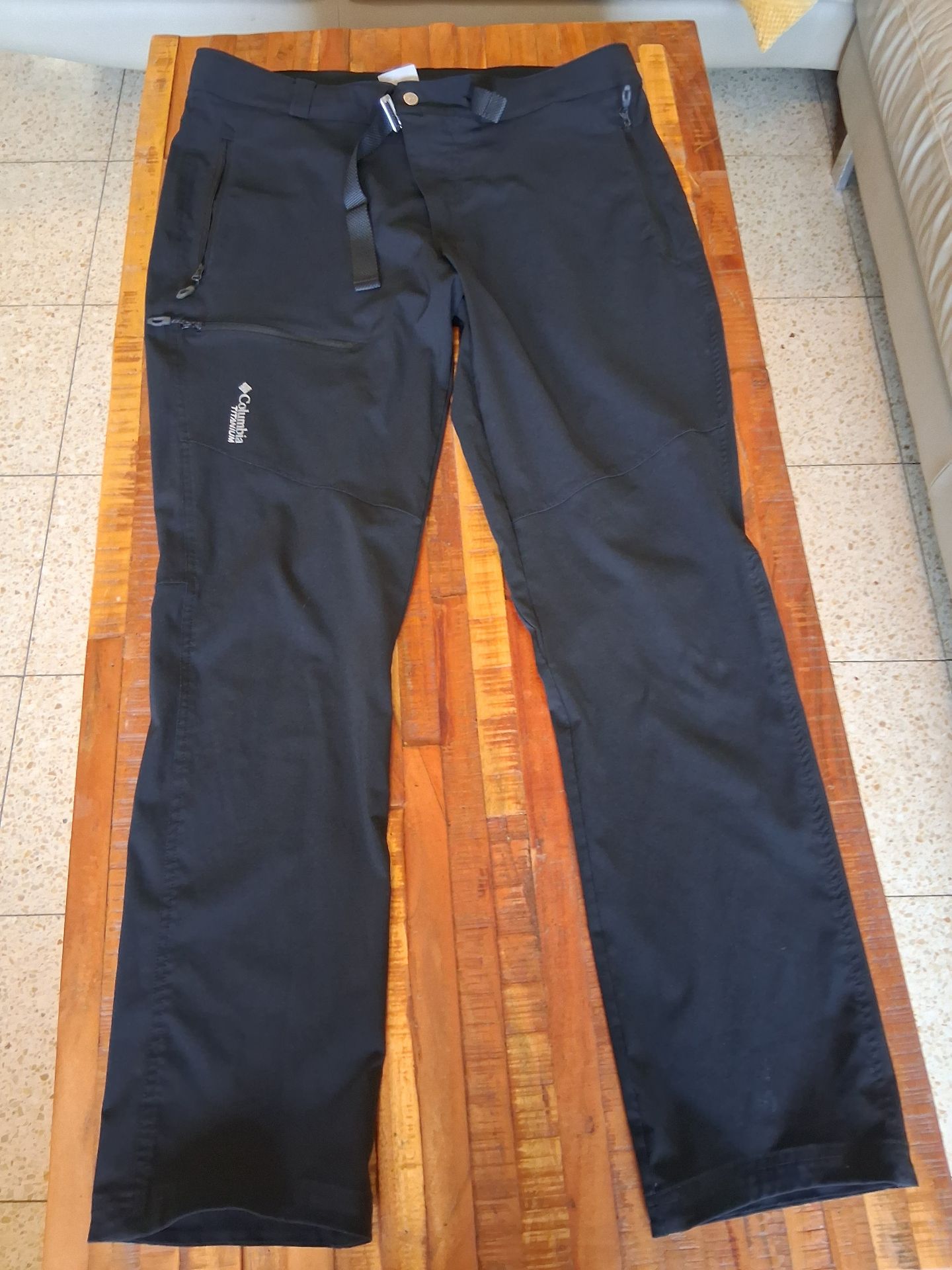 מכנס טיולים גברים Columbia – קולומביה יד שנייה בנמיז - Nemyz