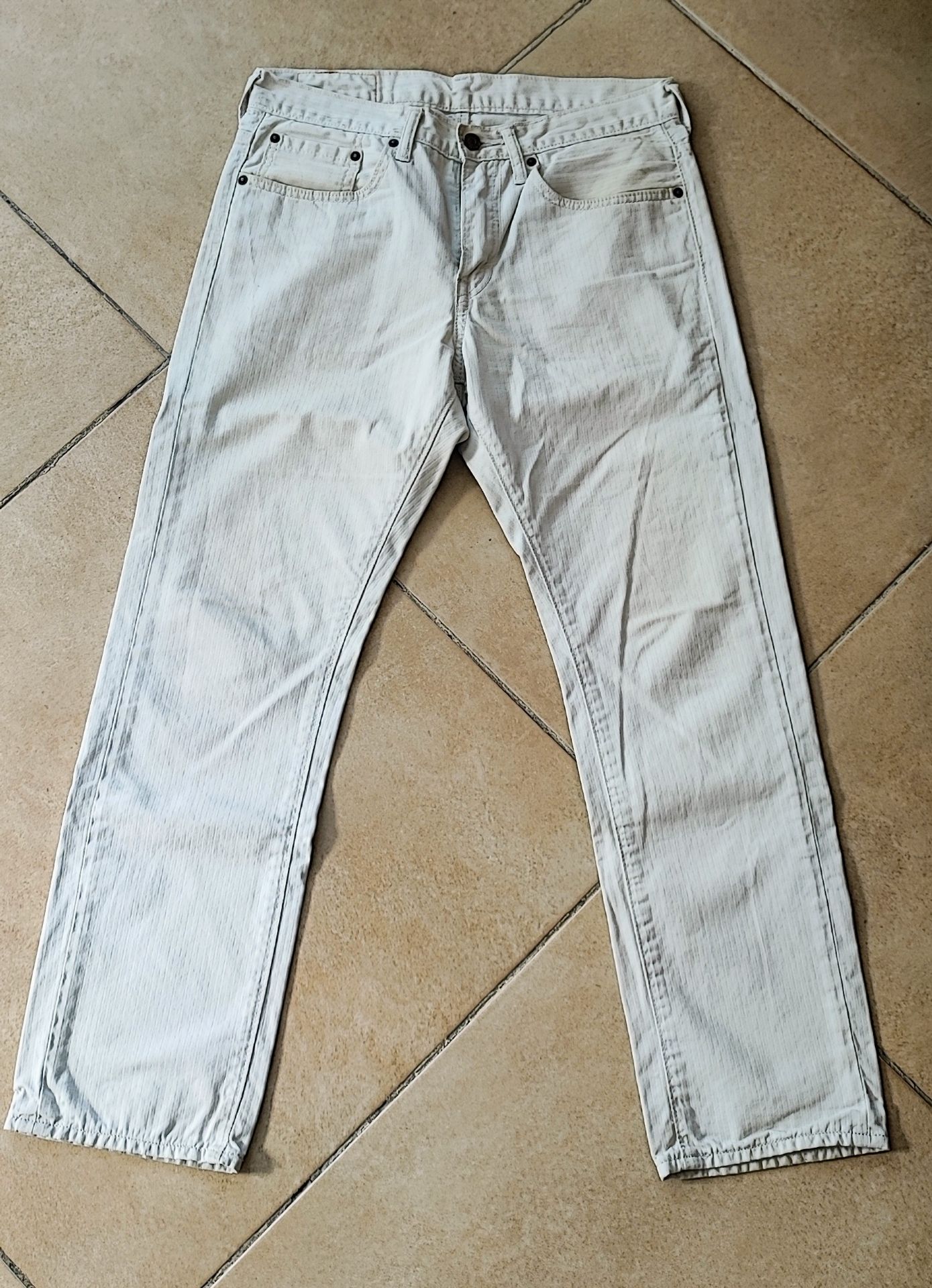 מכנסי ליווייס גברים Levi's - ליווייס יד שנייה בנמיז - Nemyz