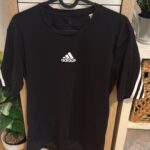 Adidas חולצה S Adidas – אדידס יד שנייה בנמיז - Nemyz