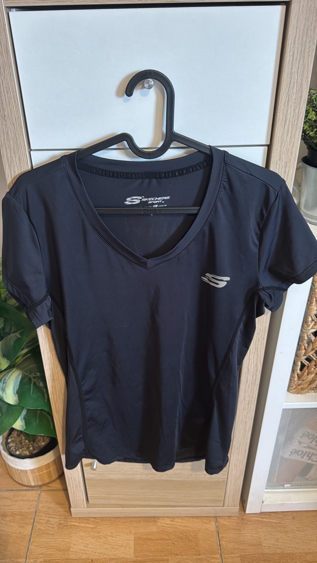 חולצה Skechers Large Skechers – סקצ'רס יד שנייה בנמיז - Nemyz