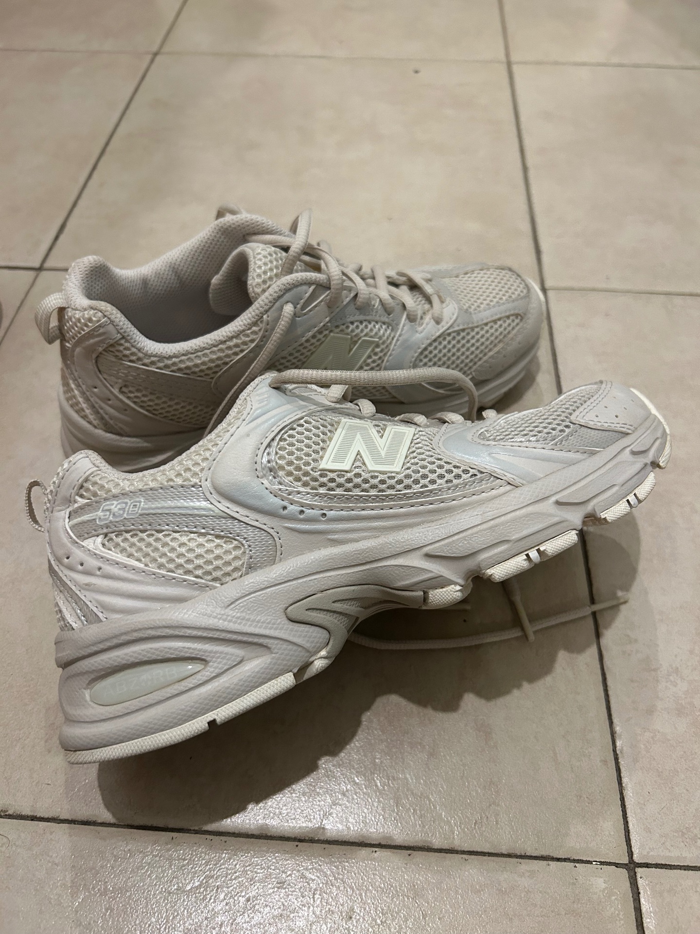 נעלי ניו בלאנס 530 New Balance - ניו באלאנס יד שנייה בנמיז - Nemyz